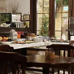 Boutique 8 Hotel