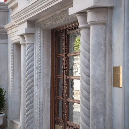 Boutique 8 Hotel