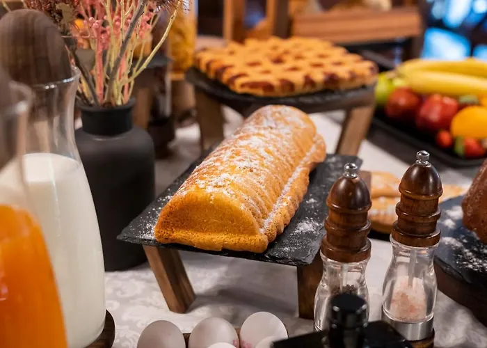 Boutique 8 4* ドゥラス