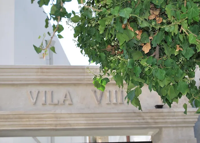 Boutique 8 4* ドゥラス