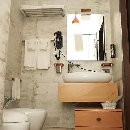 Boutique 8 4* Durrës